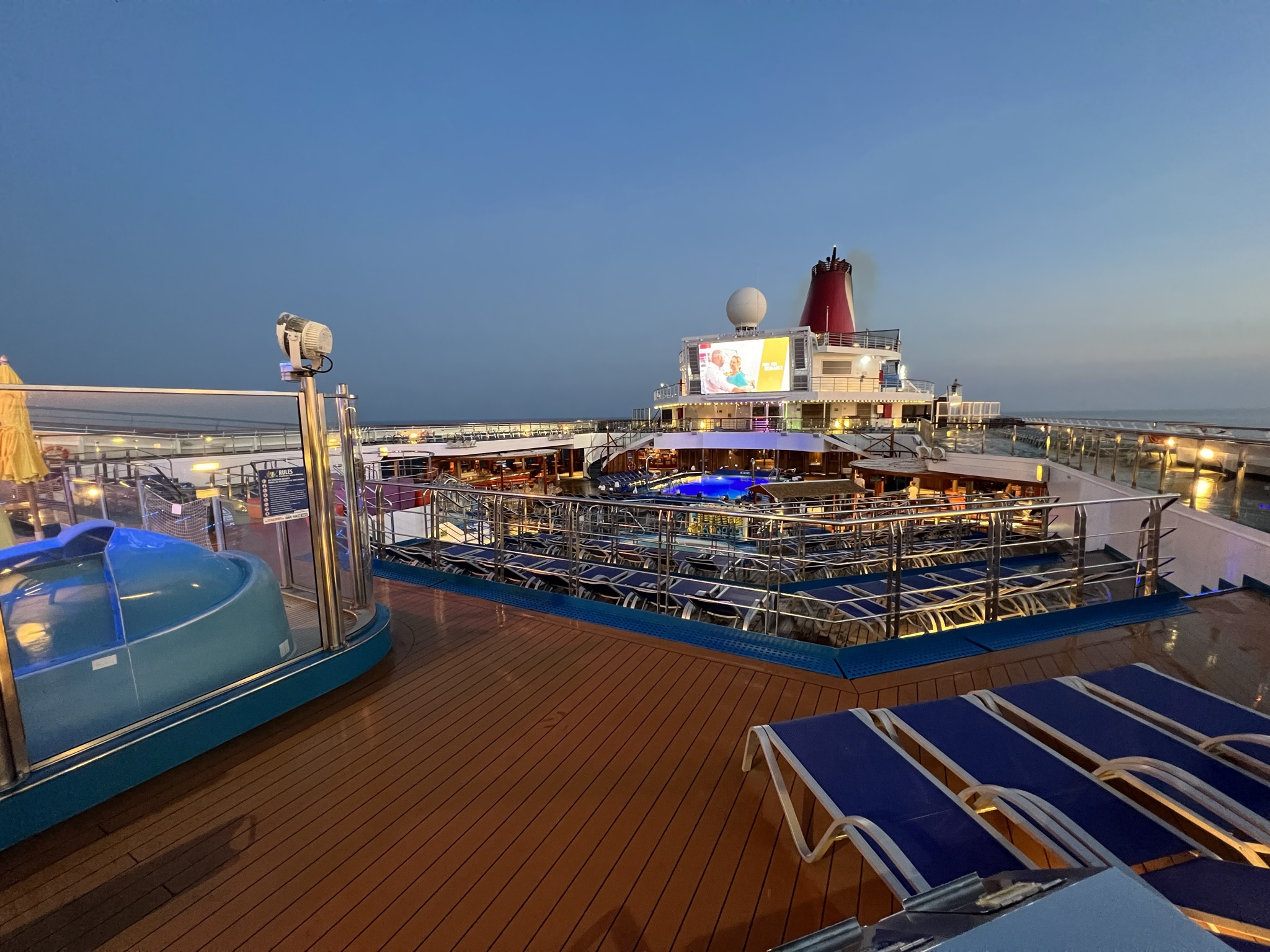 Cruise Shorts – The Party is Just Getting Started on Carnival Freedom on the Lido Deck