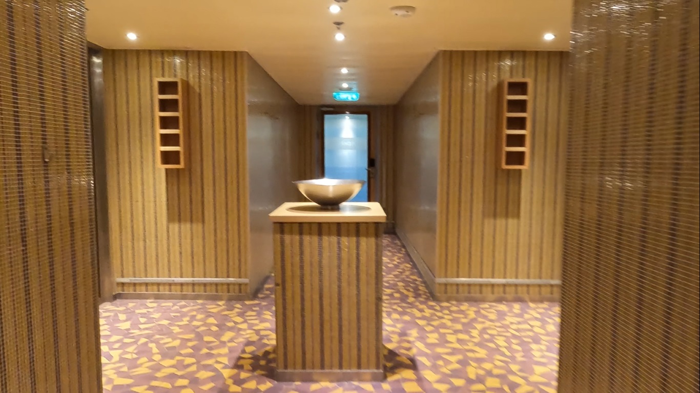 Cruise Ship Spas - Carnival Cloud 9 Spa Cabin Perks and Benefits